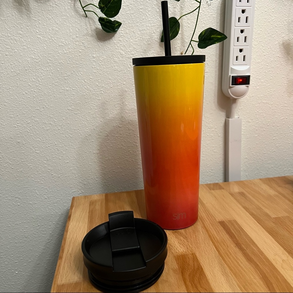 24 oz Simple Modern tumbler